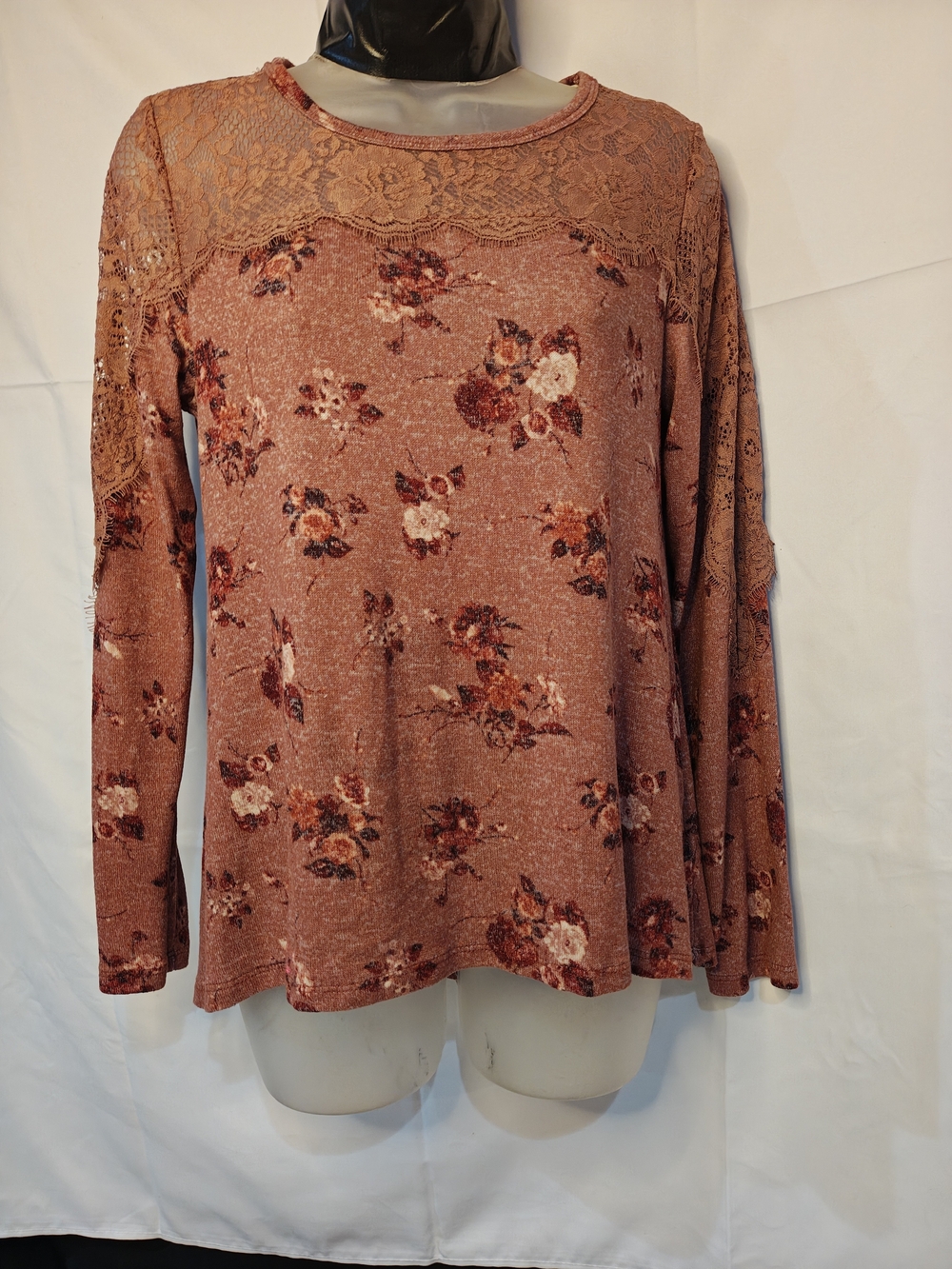 Rewind Dusty Rose Floral Lace Yoke Long Sleeve Top